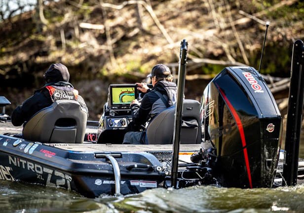 managing waypoints with jay in boat